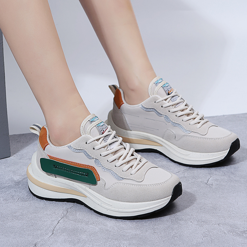 New Balance Shoes 550 - أحذية رياضية نسائية فاخرة جديدة، حذاء