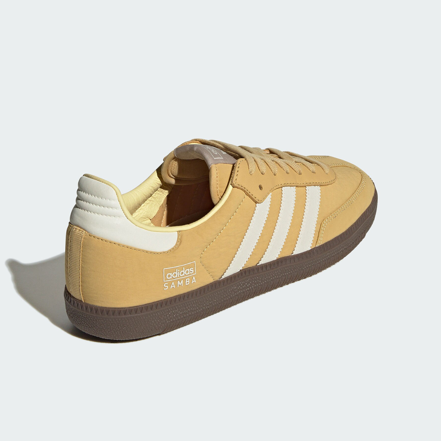 حذاء رياضي كاجوال كلاسيكي كلاس - مراجعة Adidas Shoes Gazelle وسعره